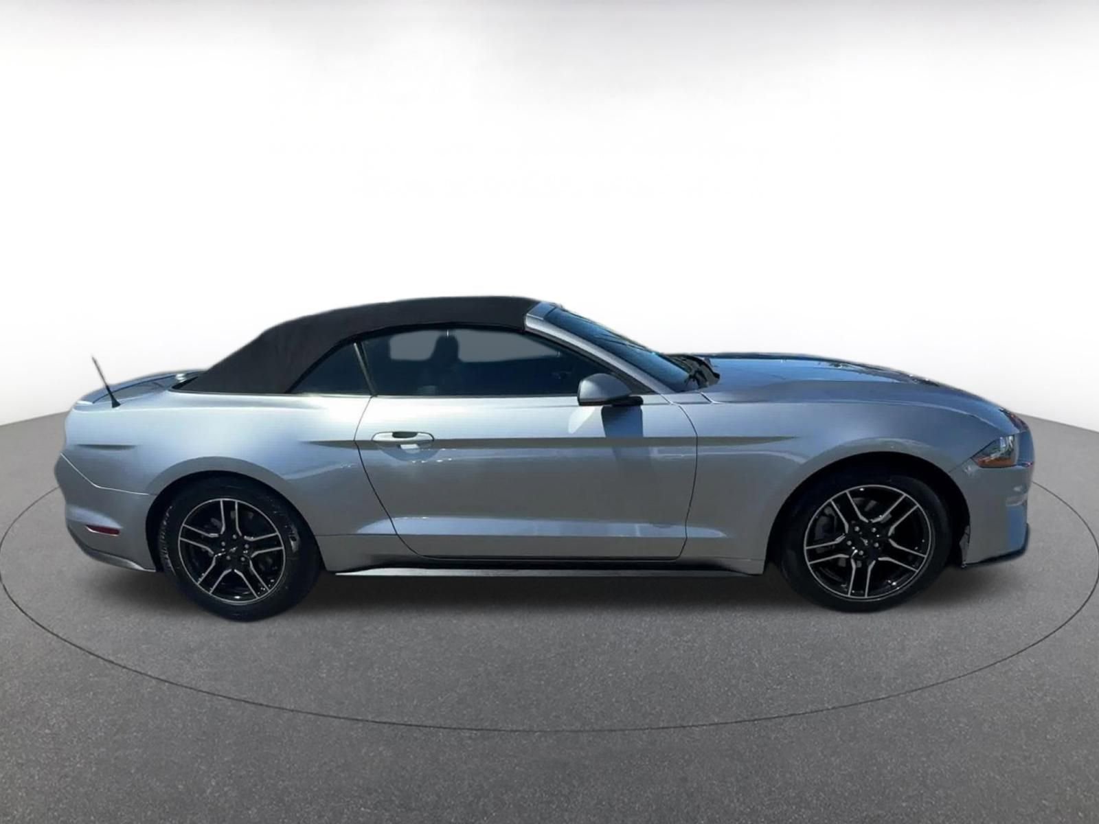 Thumbnail: 2023 Ford Mustang - 16
