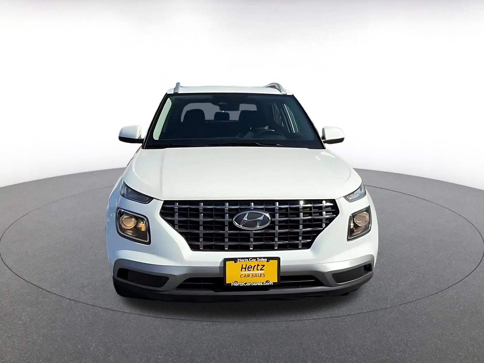 Thumbnail: 2026 Hyundai Venue - 4