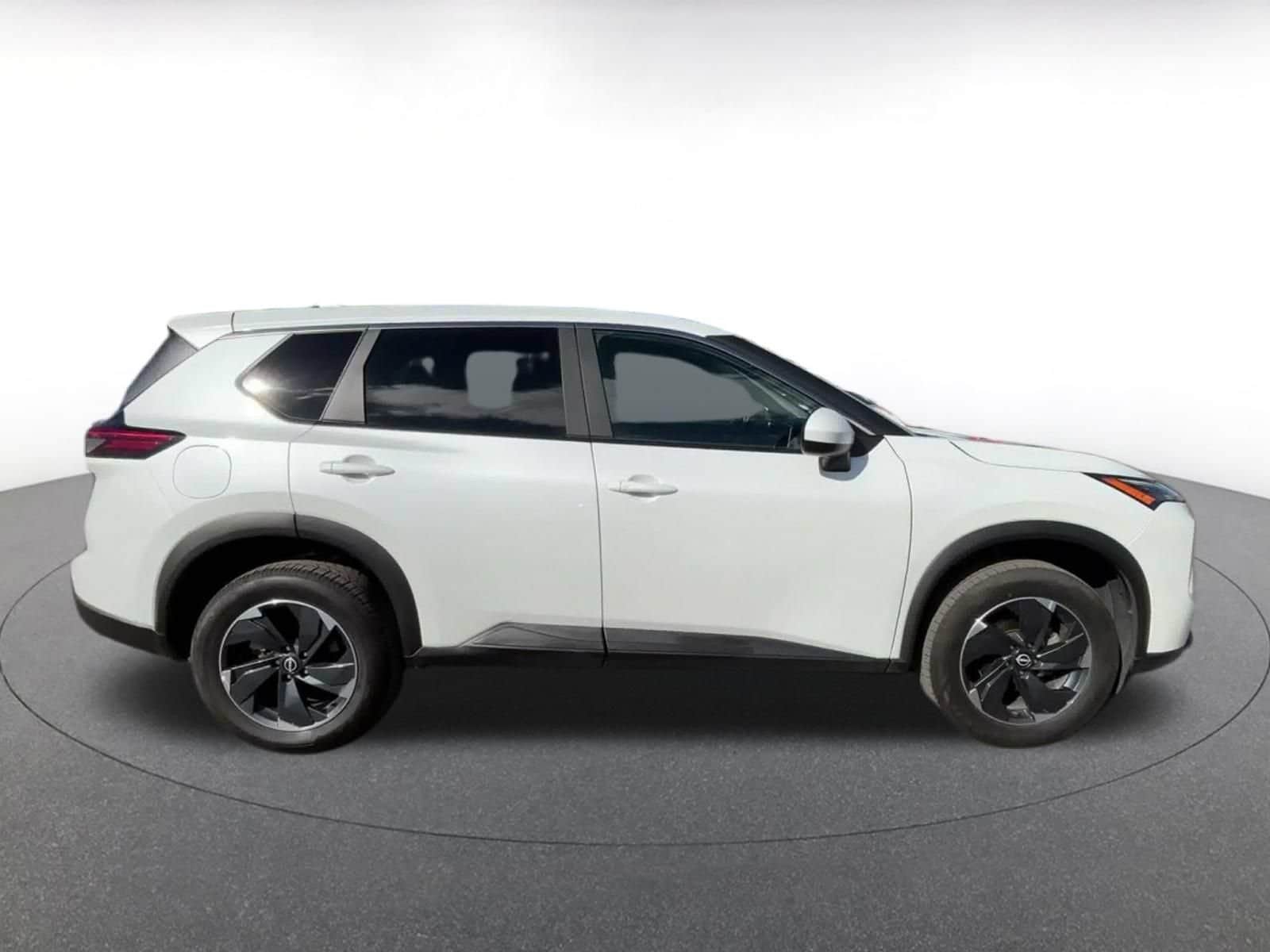 Thumbnail: 2025 Nissan Rogue - 15