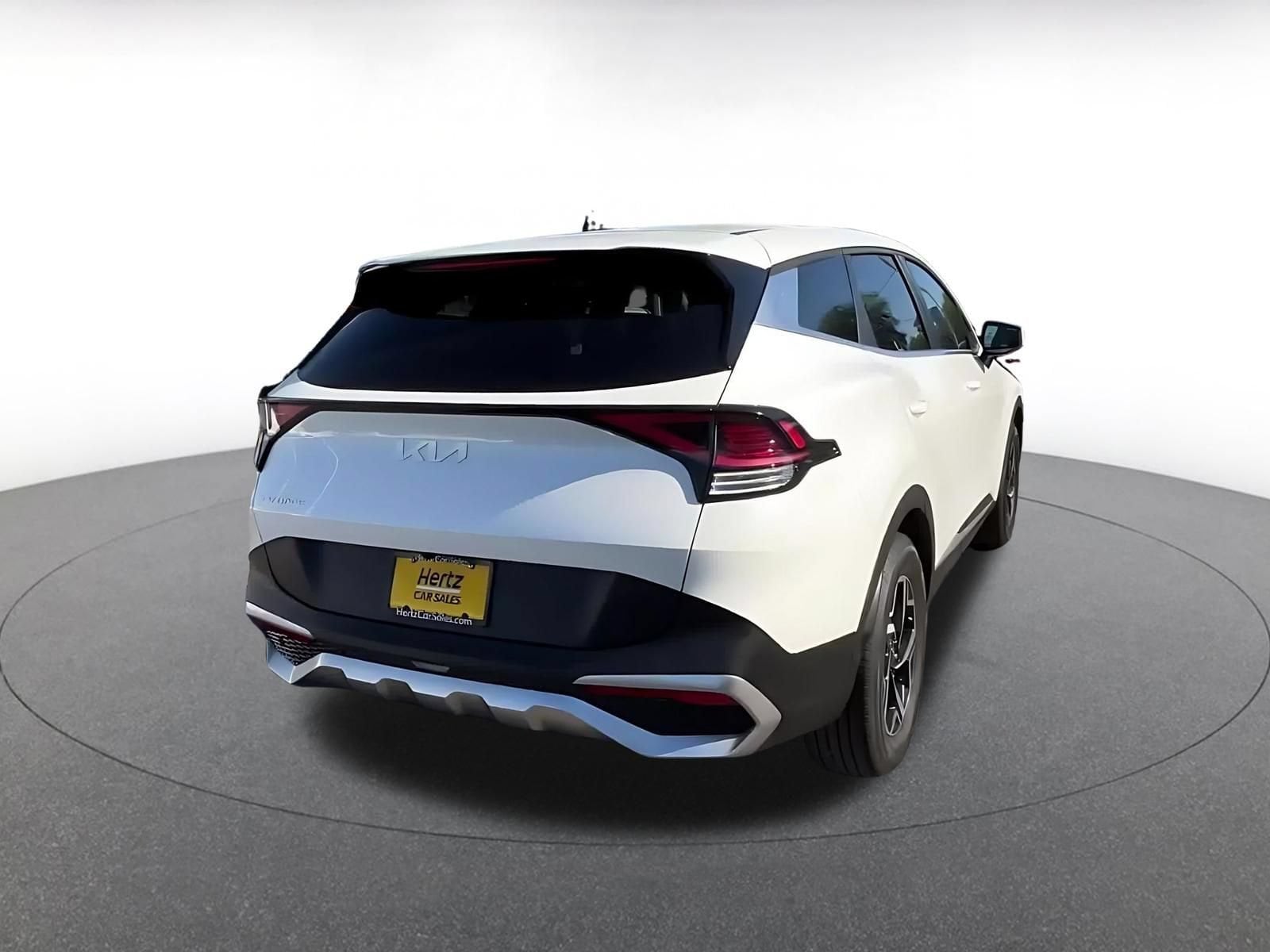 Thumbnail: 2024 Kia Sportage - 14