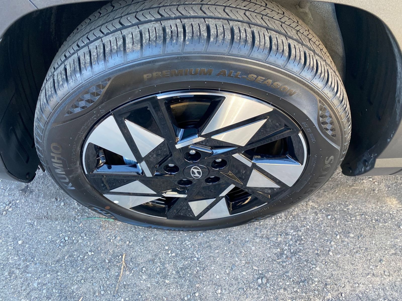 Thumbnail: 2025 Hyundai Kona - 30