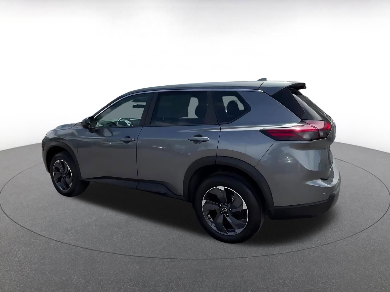 Thumbnail: 2025 Nissan Rogue - 10