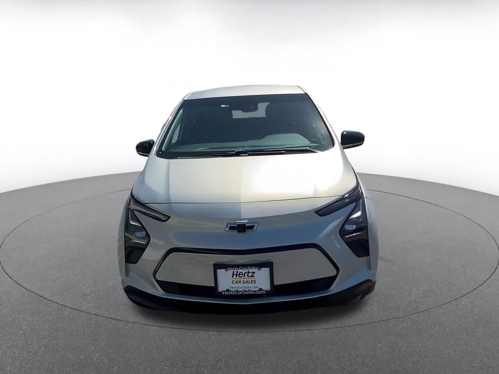 Thumbnail: 2023 Chevrolet Bolt EV - 4