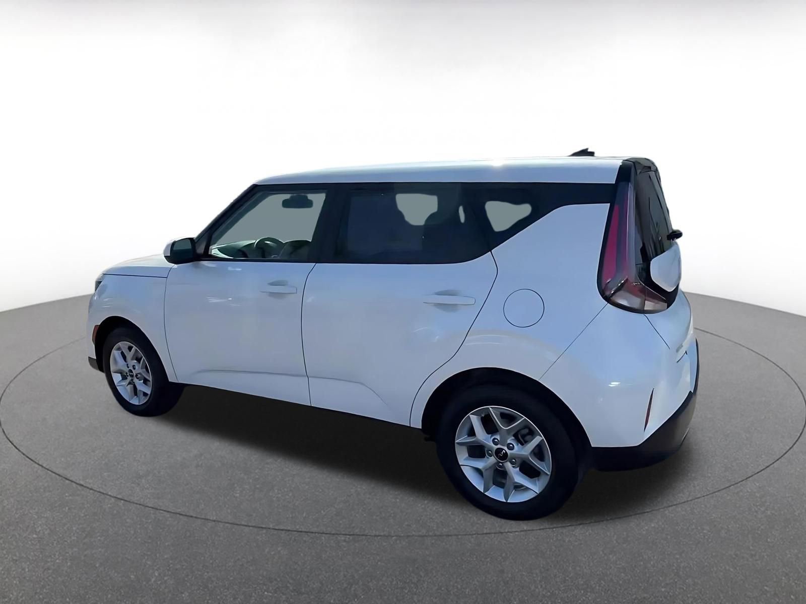 Thumbnail: 2025 Kia Soul - 10