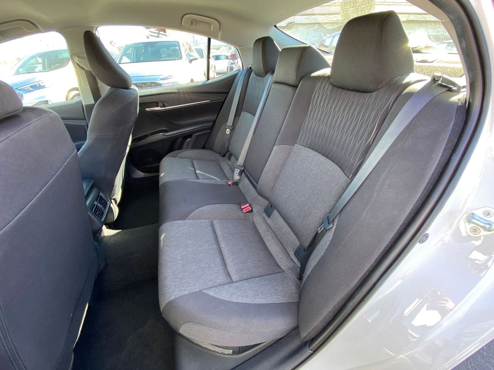 Thumbnail: 2025 Toyota Camry - 25