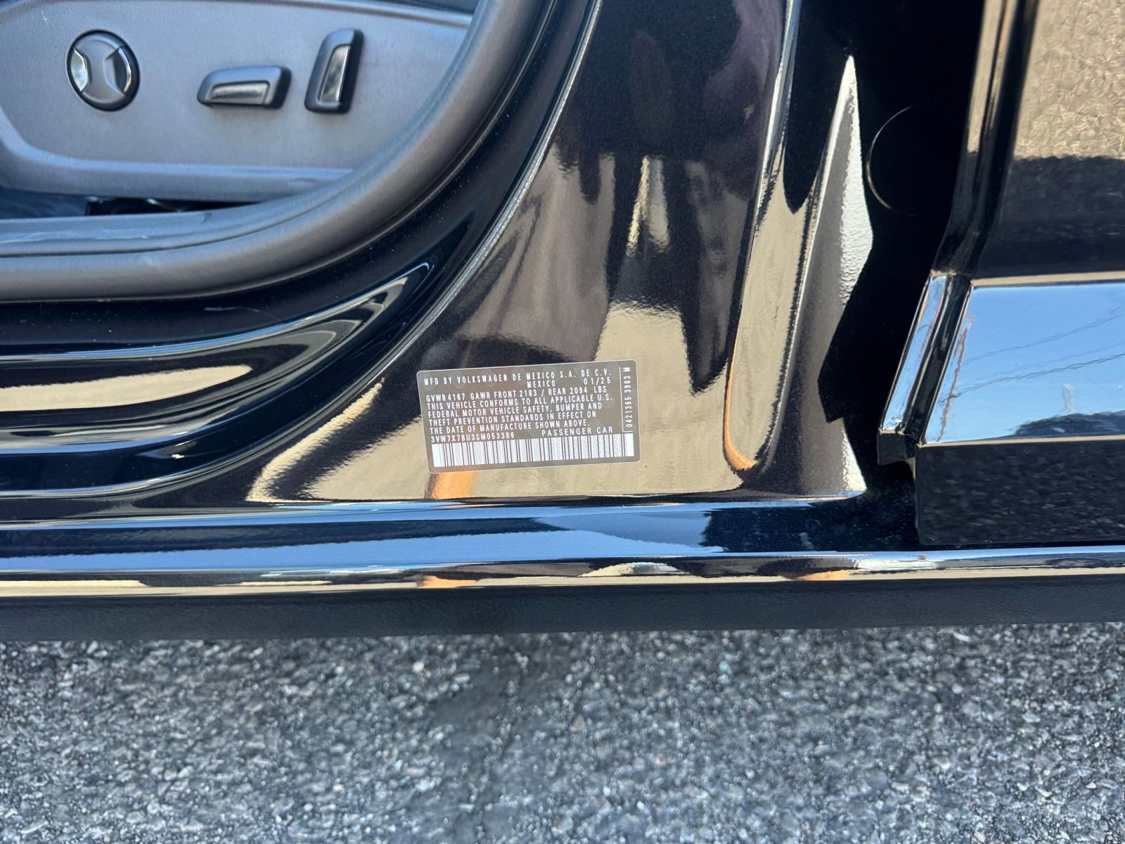 Thumbnail: 2025 Volkswagen Jetta - 27