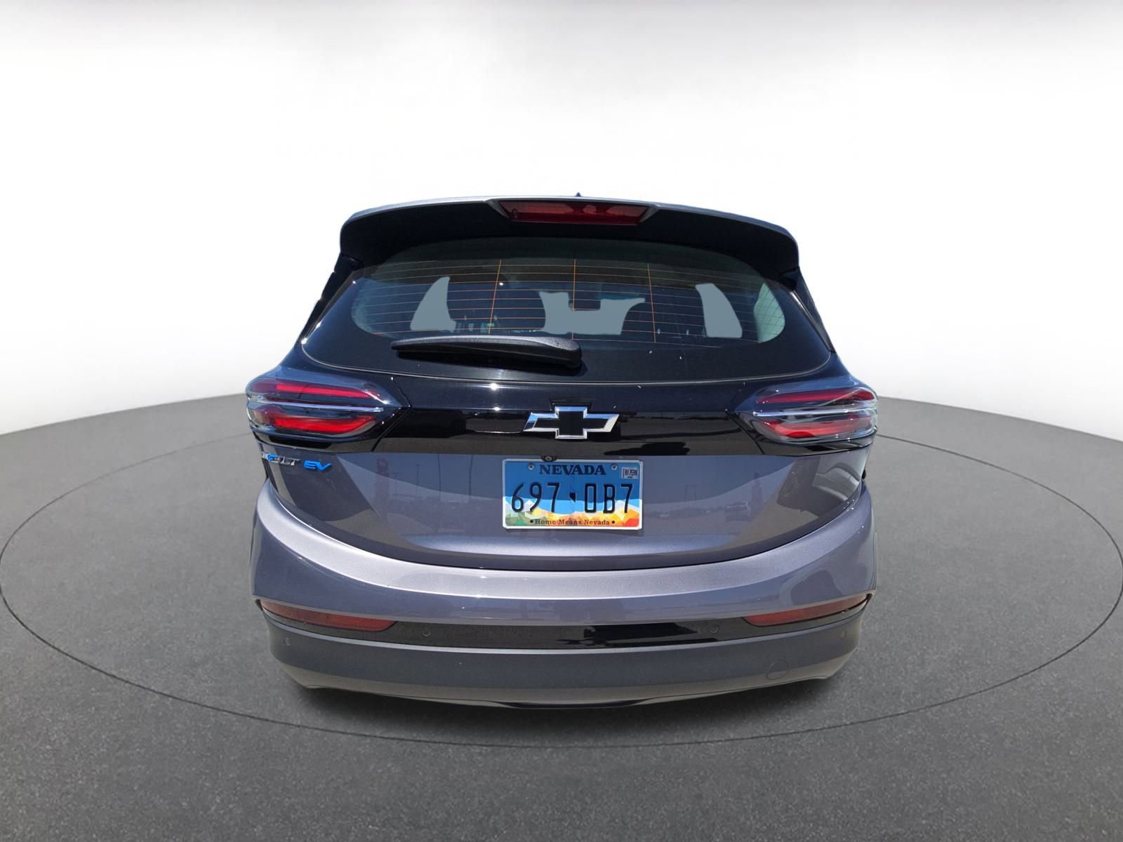 Thumbnail: 2023 Chevrolet Bolt EV - 8