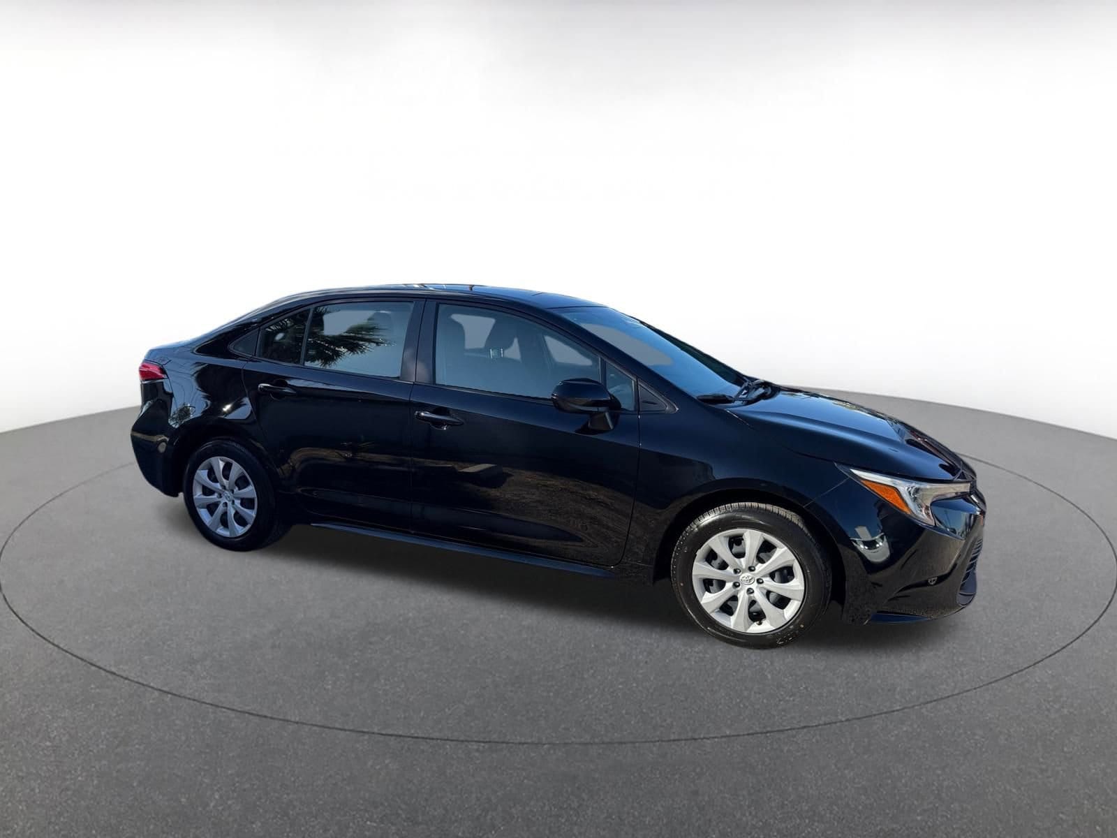 Thumbnail: 2025 Toyota Corolla - 1