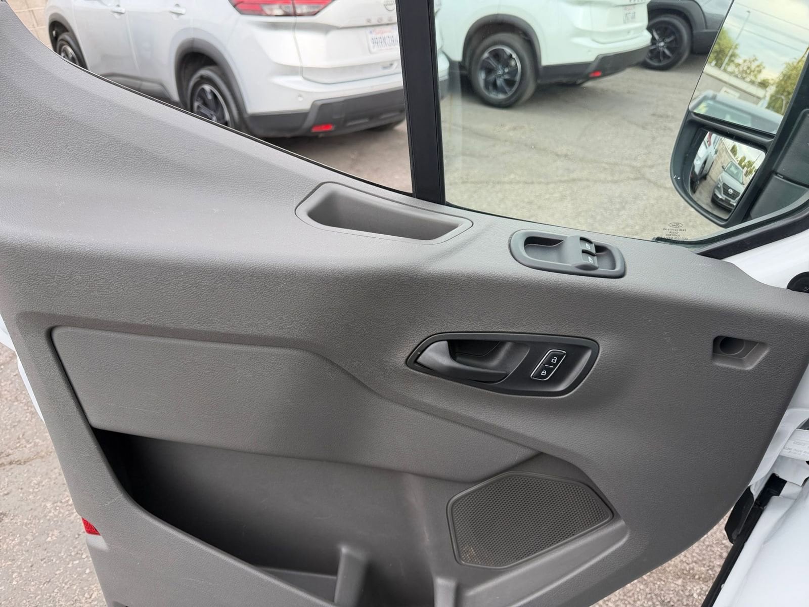 Thumbnail: 2024 Ford Econoline - 20