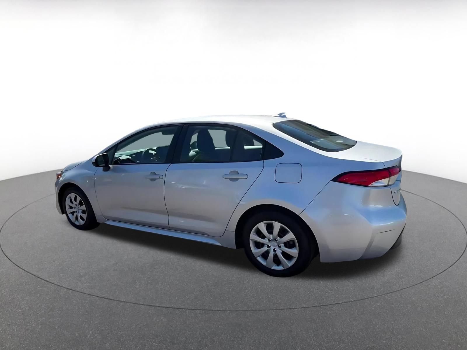 Thumbnail: 2025 Toyota Corolla - 10