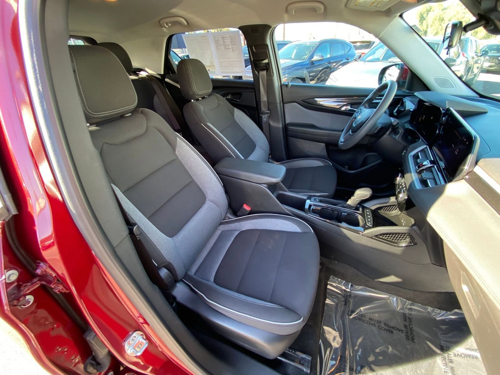 Thumbnail: 2025 Chevrolet TrailBlazer - 27