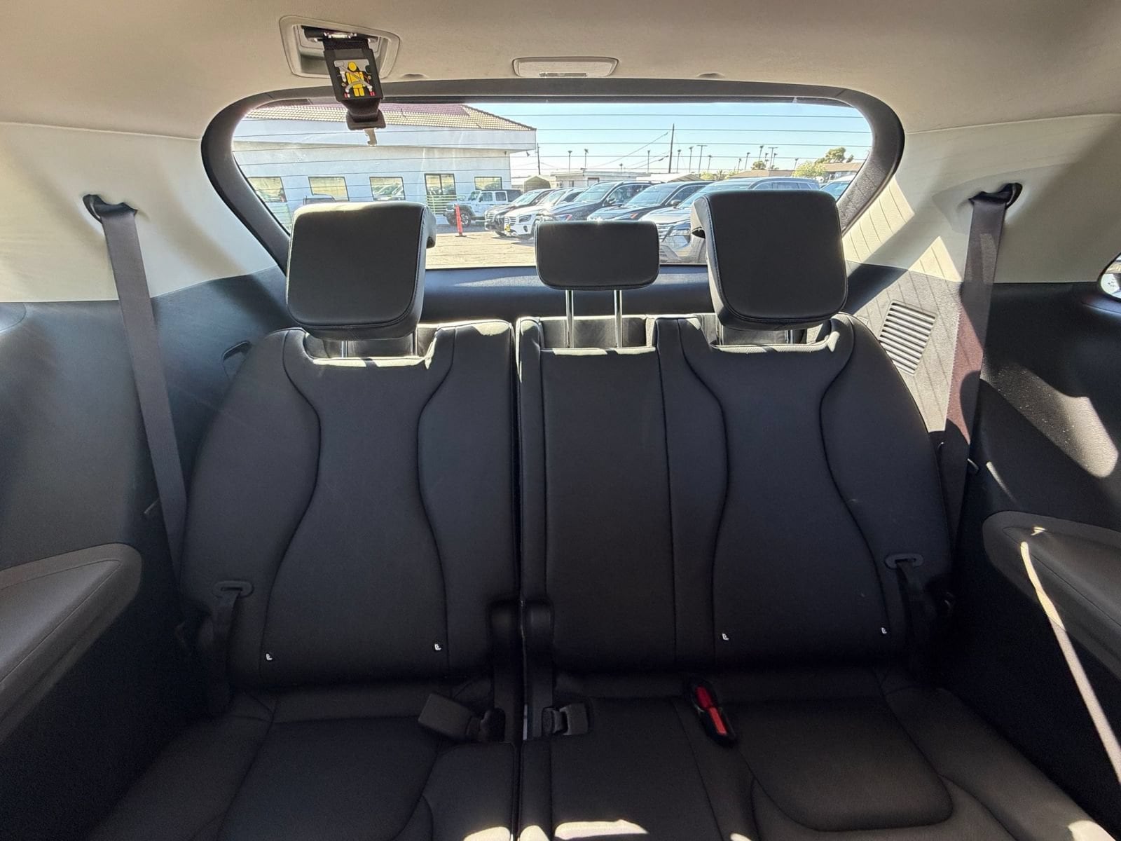 Thumbnail: 2026 Kia Carnival - 30