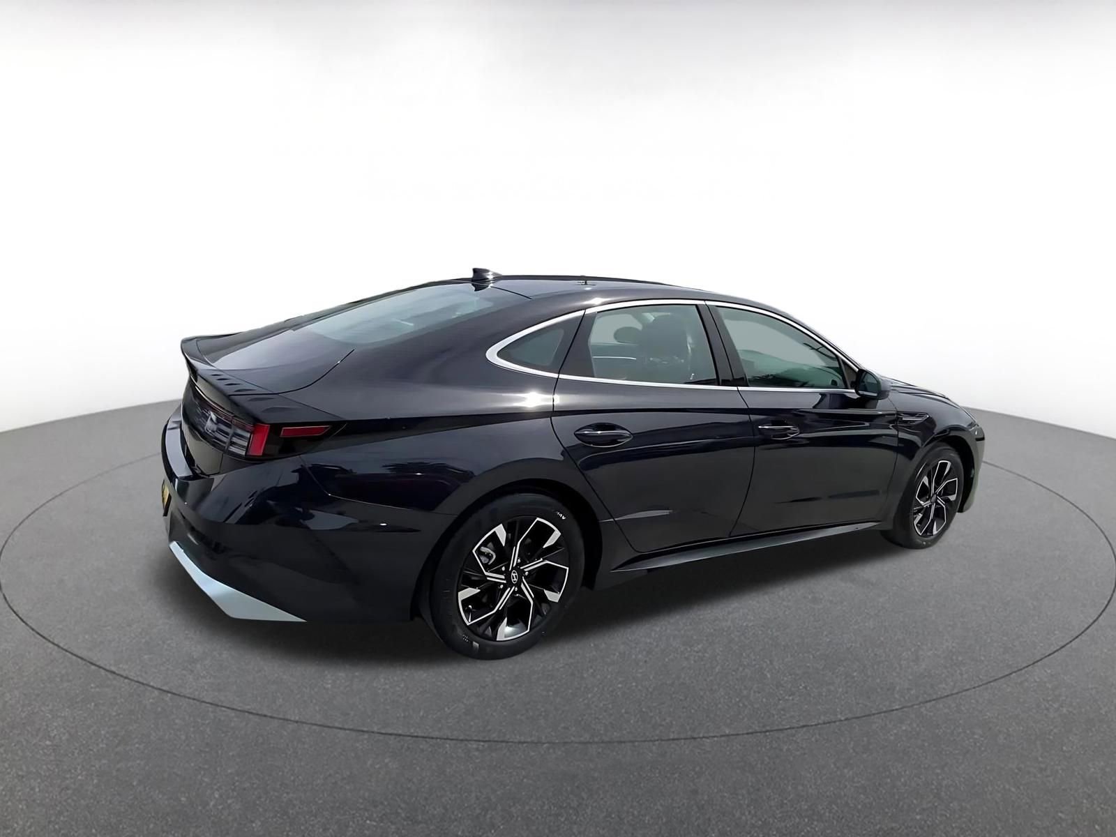 Thumbnail: 2025 Hyundai Sonata - 15