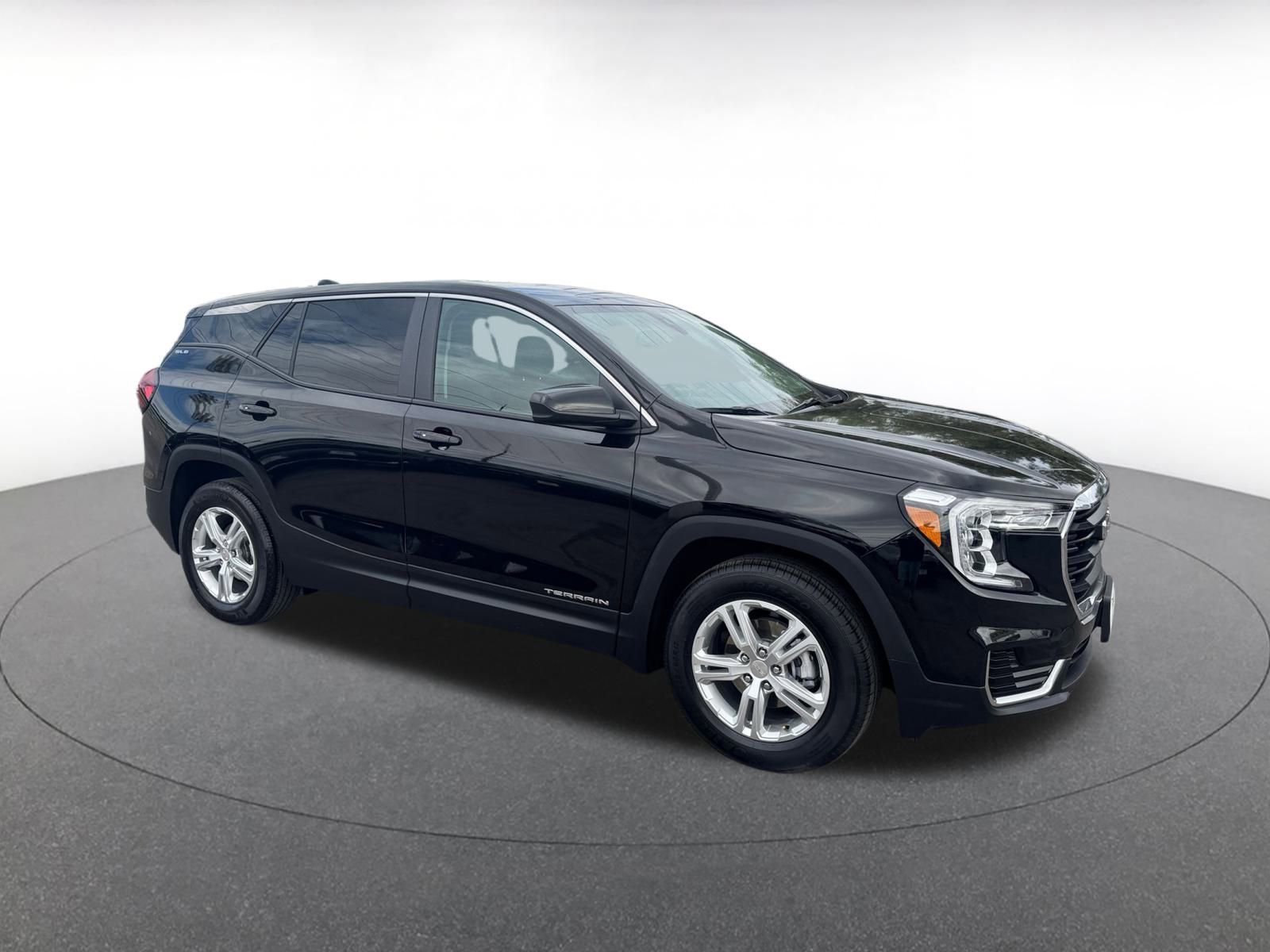 Thumbnail: 2024 GMC Terrain - 1