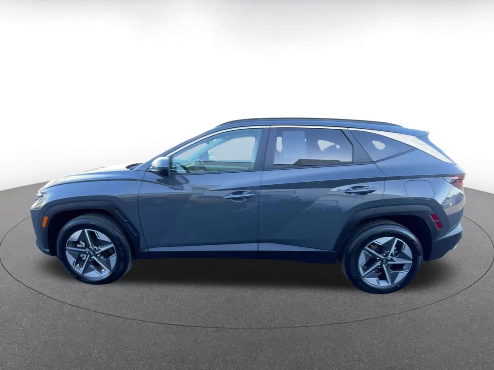Thumbnail: 2025 Hyundai Tucson - 9