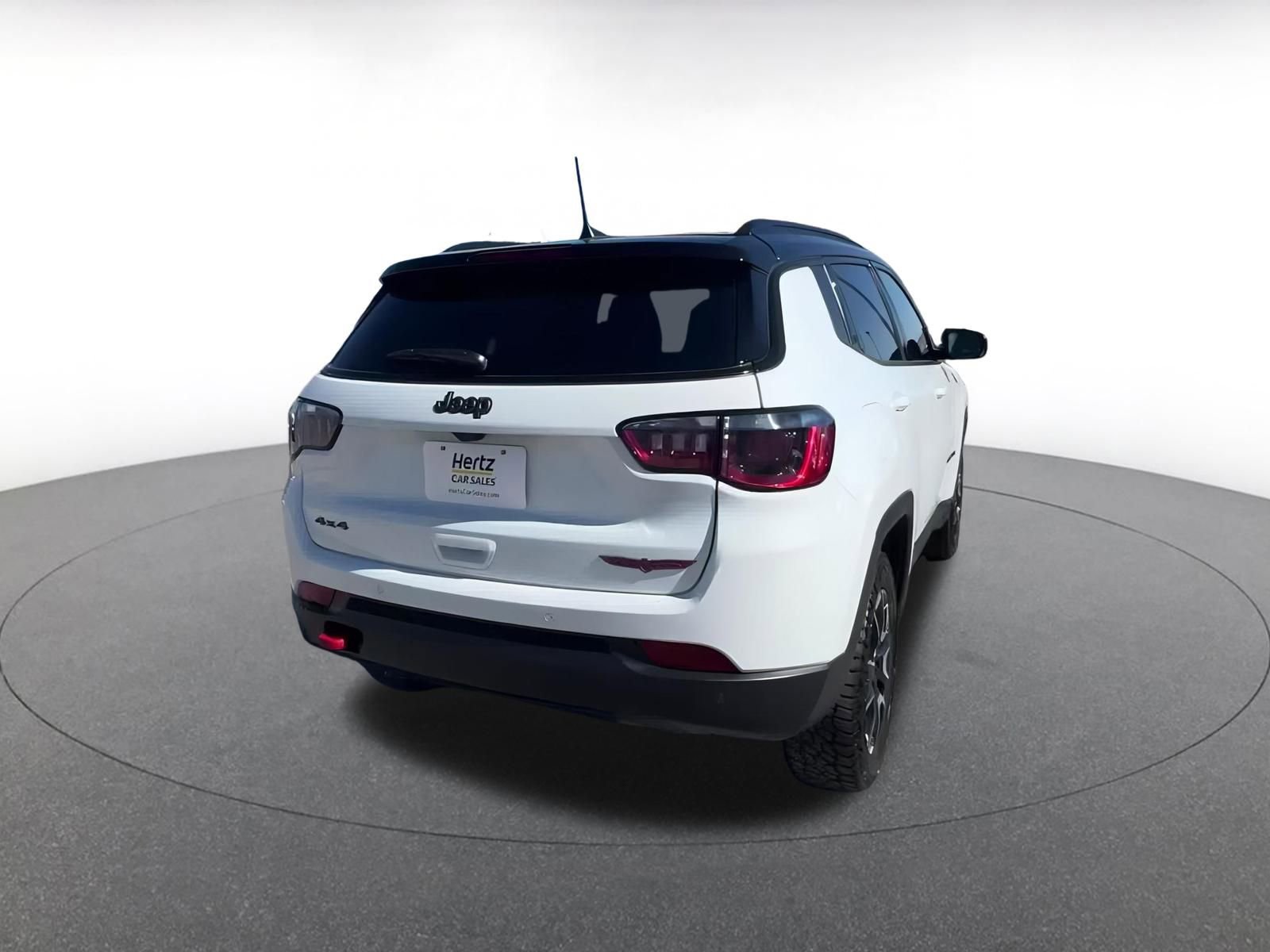 Thumbnail: 2025 Jeep Compass - 14