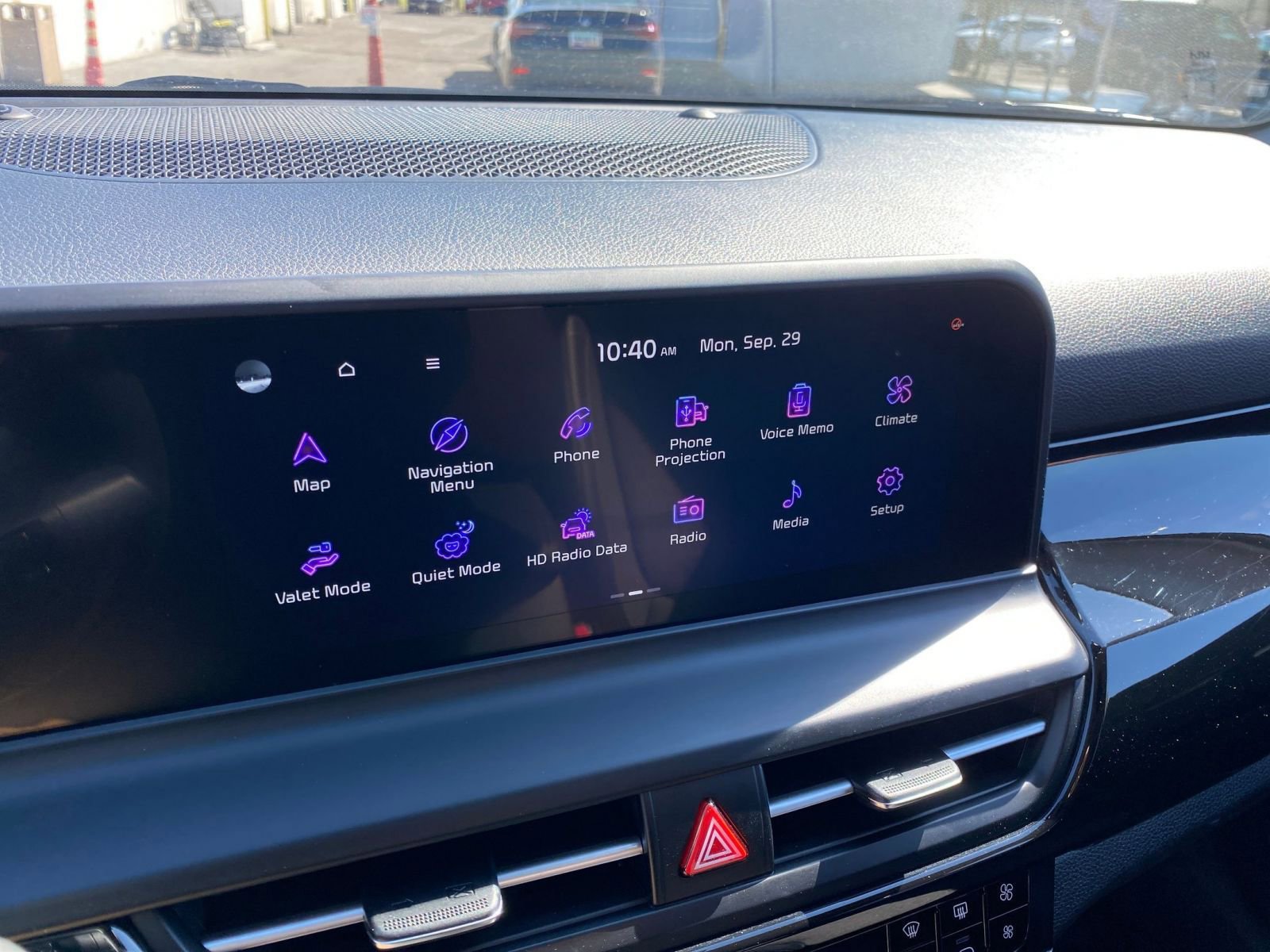 Thumbnail: 2025 Kia Seltos - 21