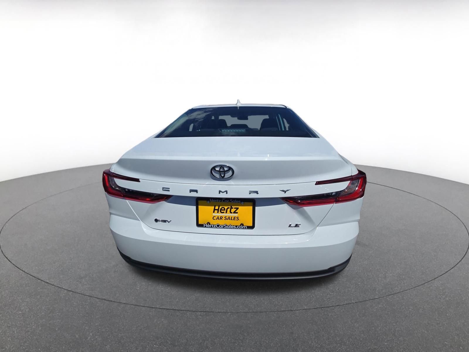 Thumbnail: 2025 Toyota Camry - 10