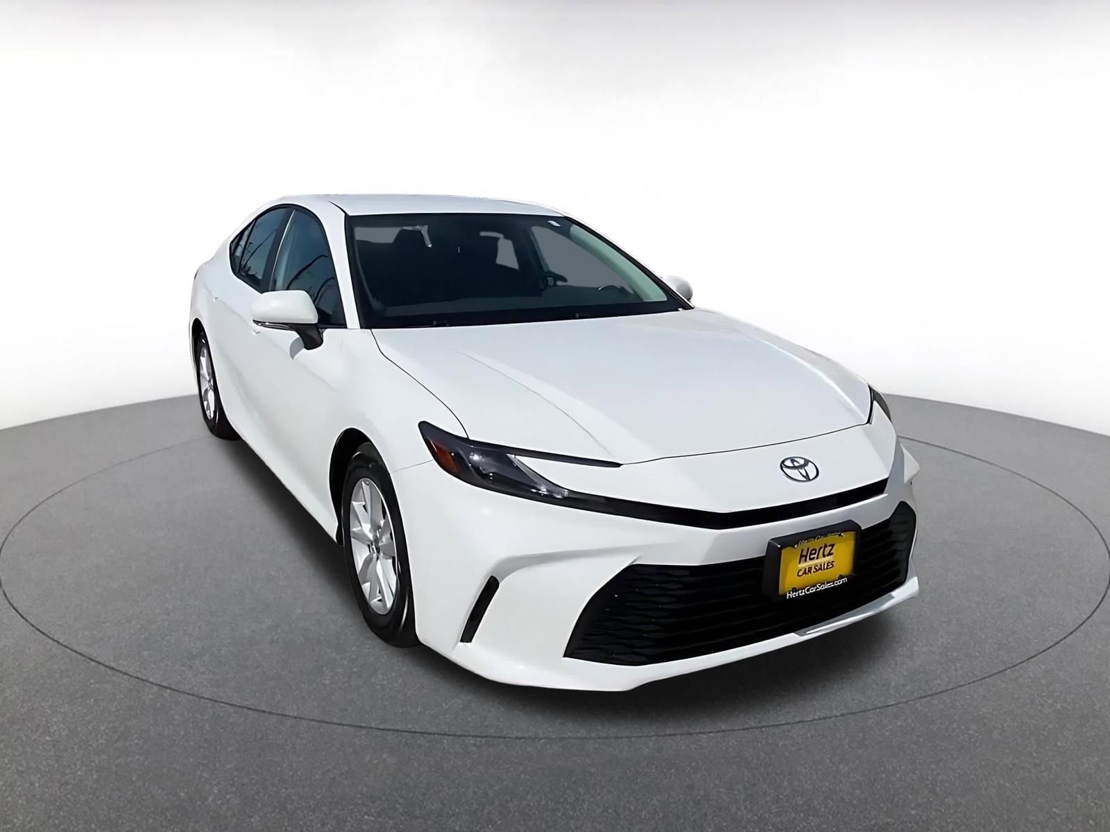 Thumbnail: 2025 Toyota Camry - 3