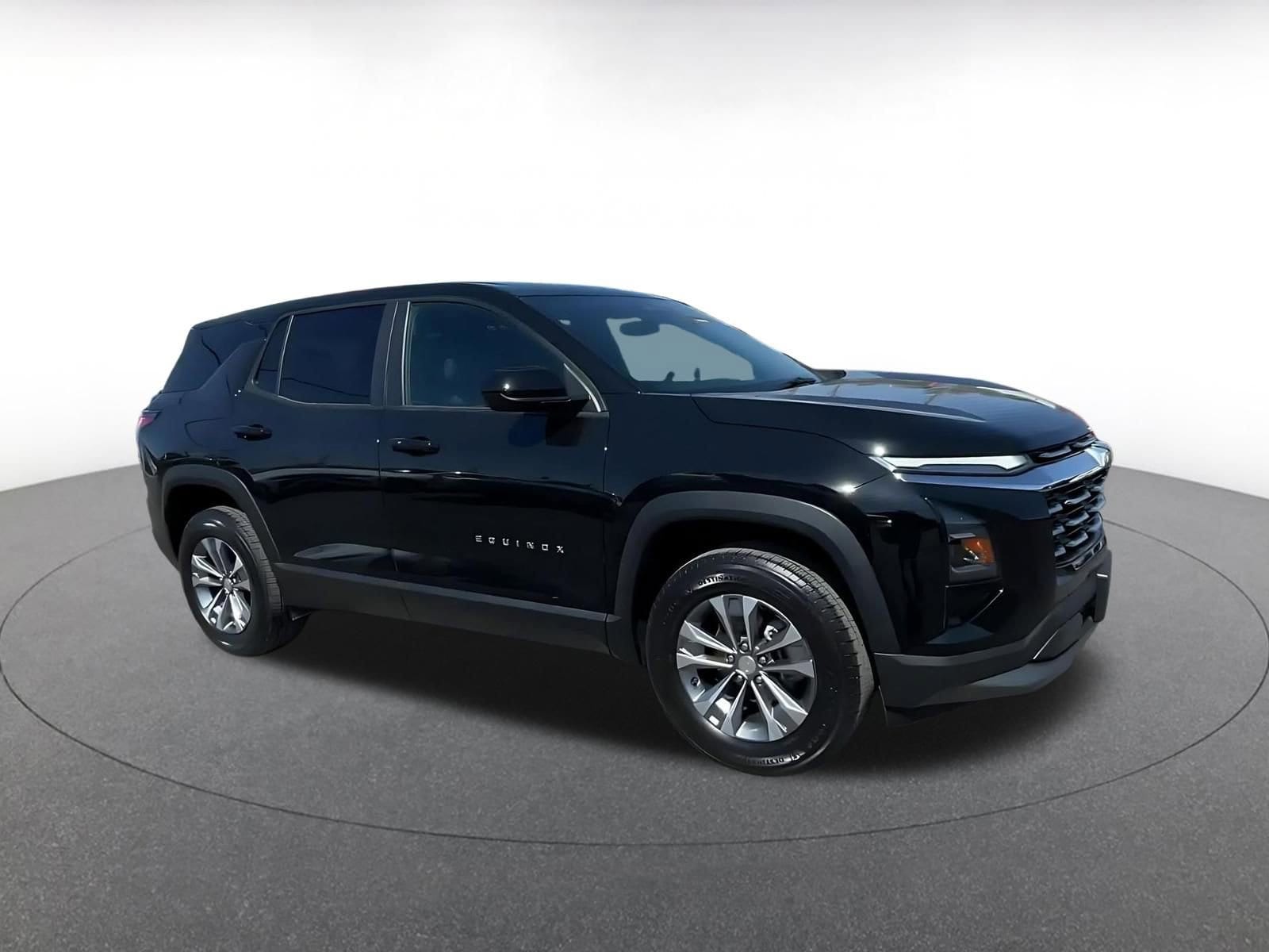 Thumbnail: 2025 Chevrolet Equinox - 2