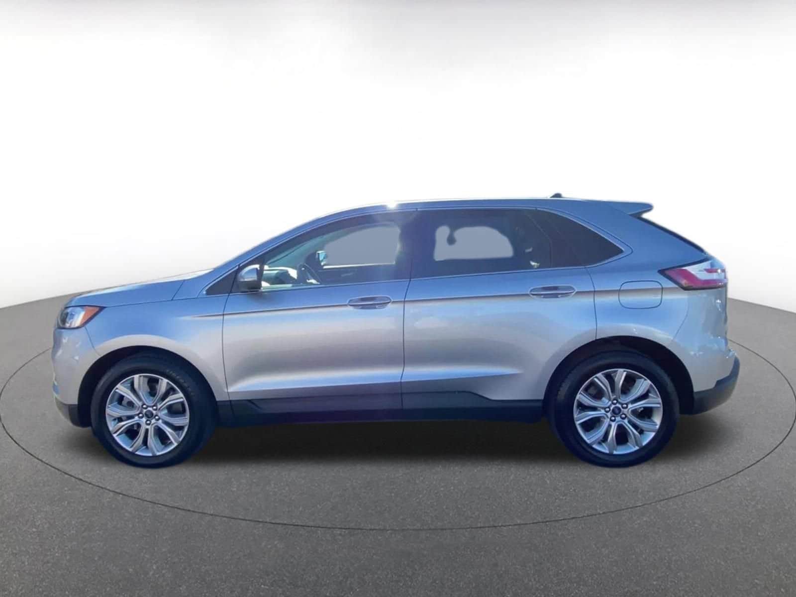 Thumbnail: 2022 Ford Edge - 9
