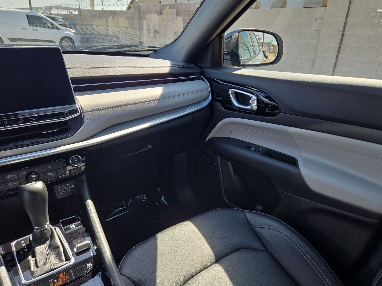 Thumbnail: 2025 Jeep Compass - 12