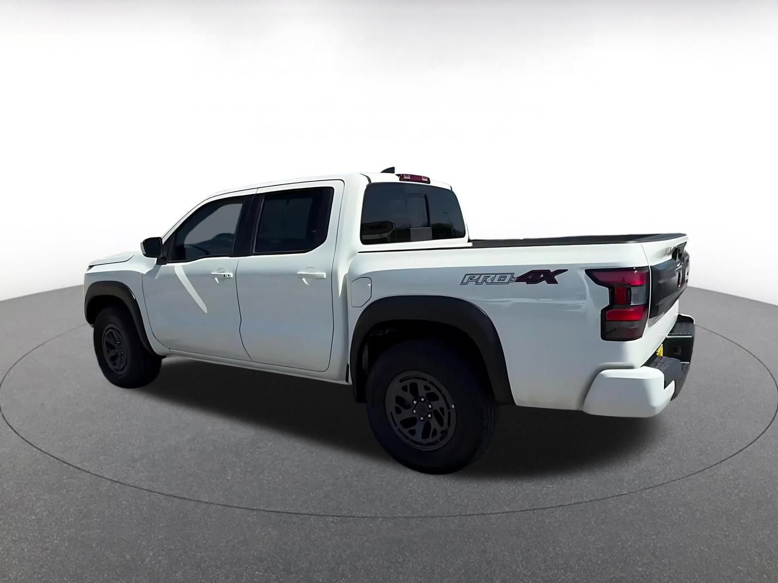 Thumbnail: 2026 Nissan Frontier - 8