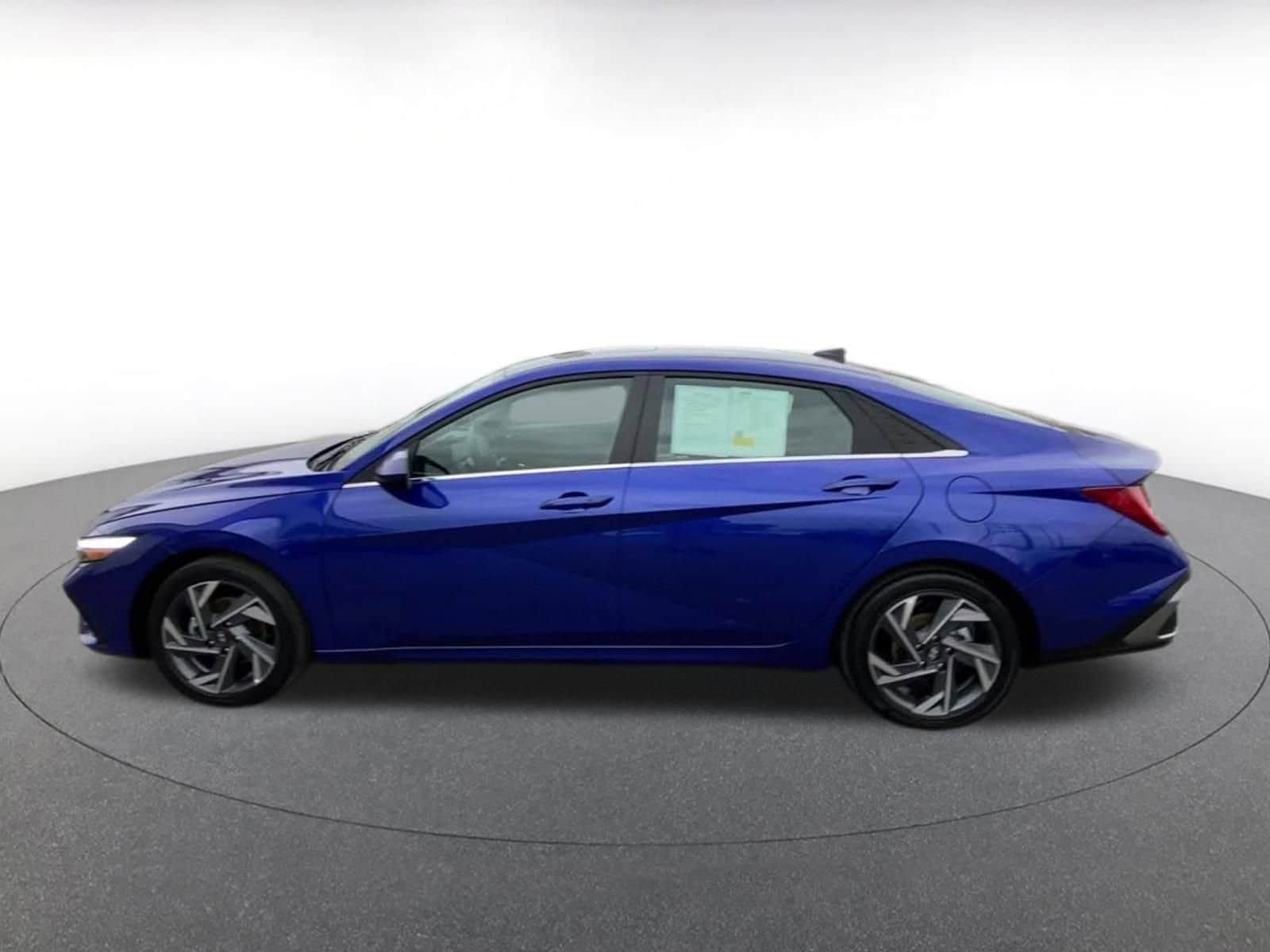 Thumbnail: 2025 Hyundai Elantra - 9