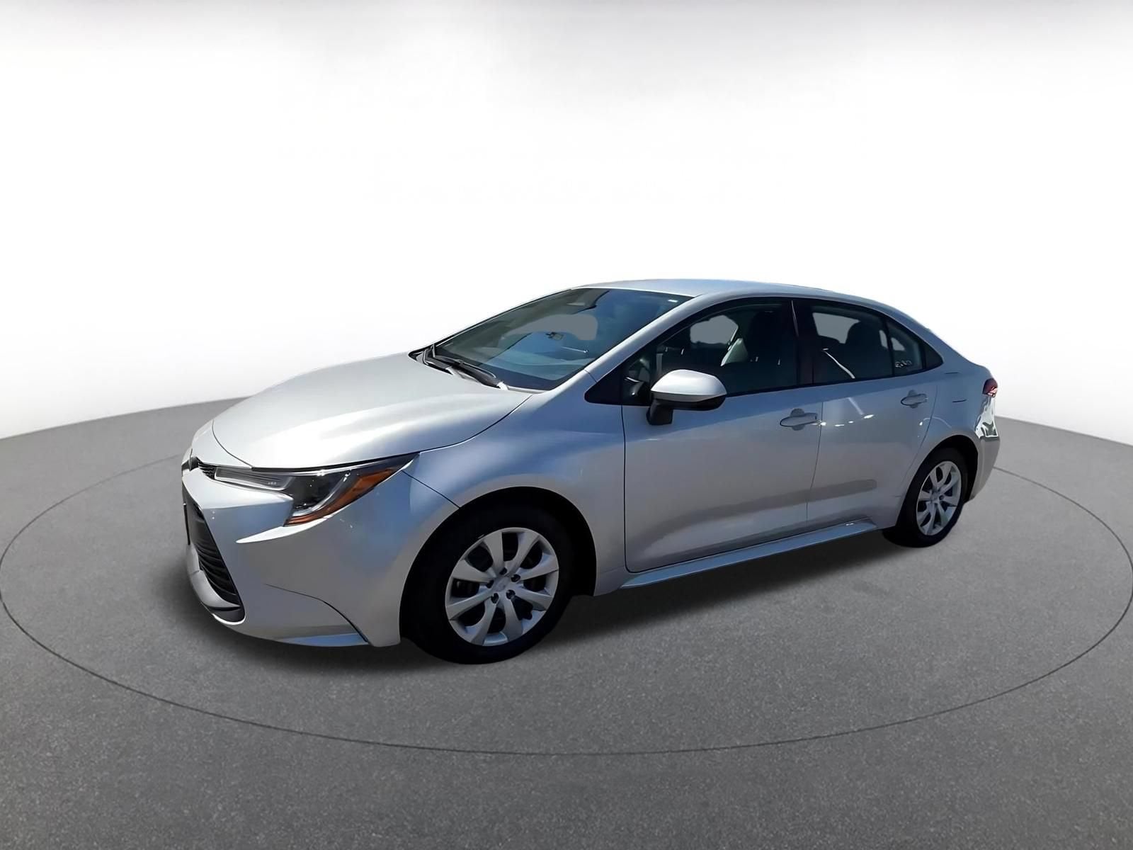 Thumbnail: 2025 Toyota Corolla - 8
