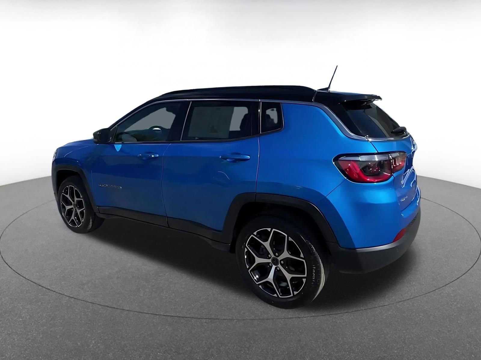 Thumbnail: 2025 Jeep Compass - 10