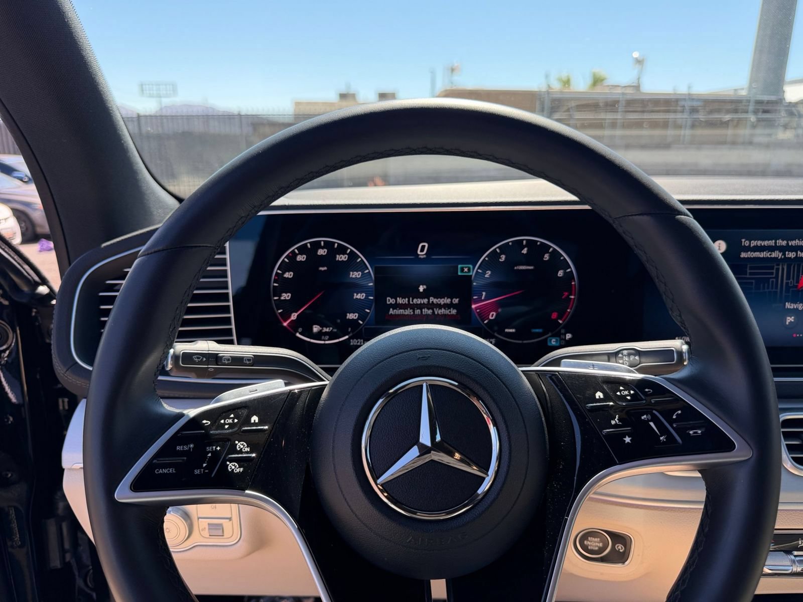 Thumbnail: 2026 Mercedes-Benz GLE - 29
