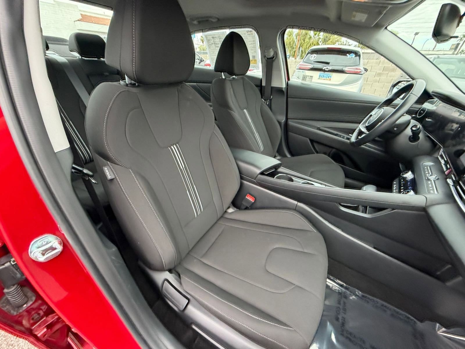 Thumbnail: 2025 Hyundai Elantra - 34