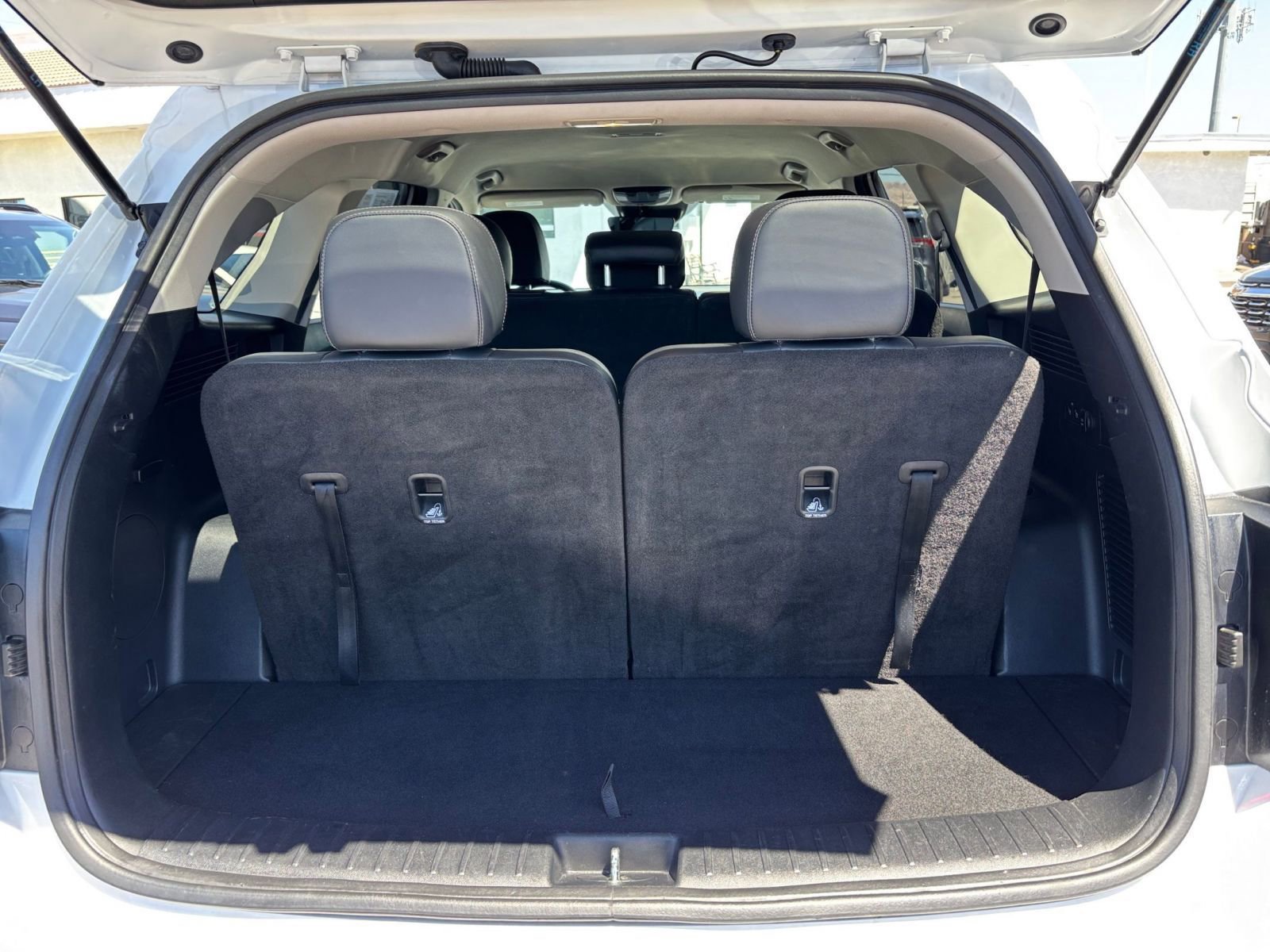 Thumbnail: 2024 Kia Sorento - 34