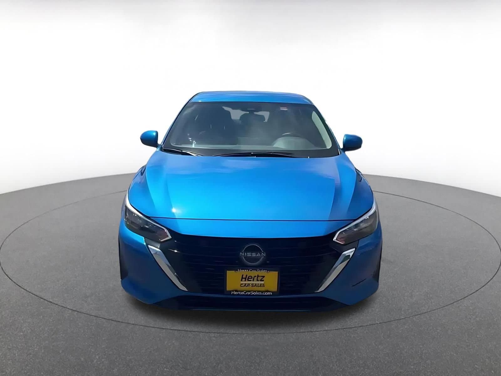 Thumbnail: 2025 Nissan Sentra - 4