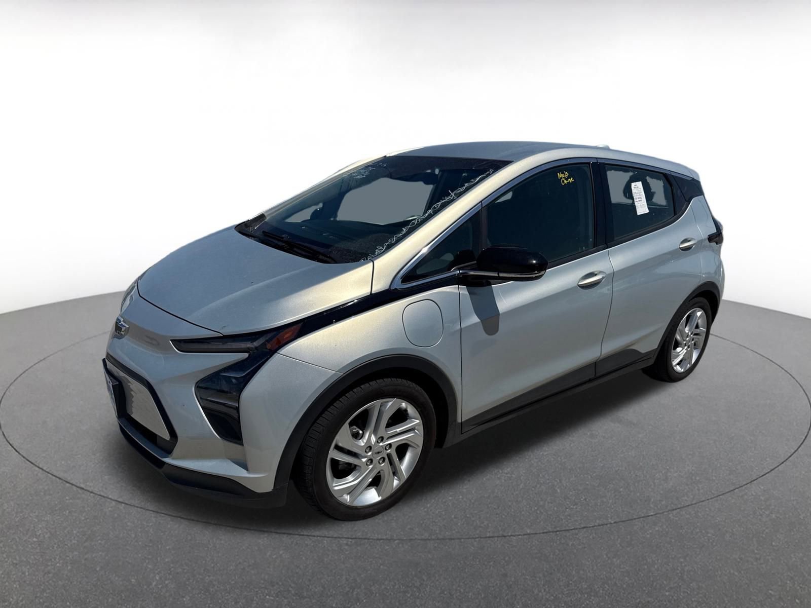 Thumbnail: 2023 Chevrolet Bolt EV - 10