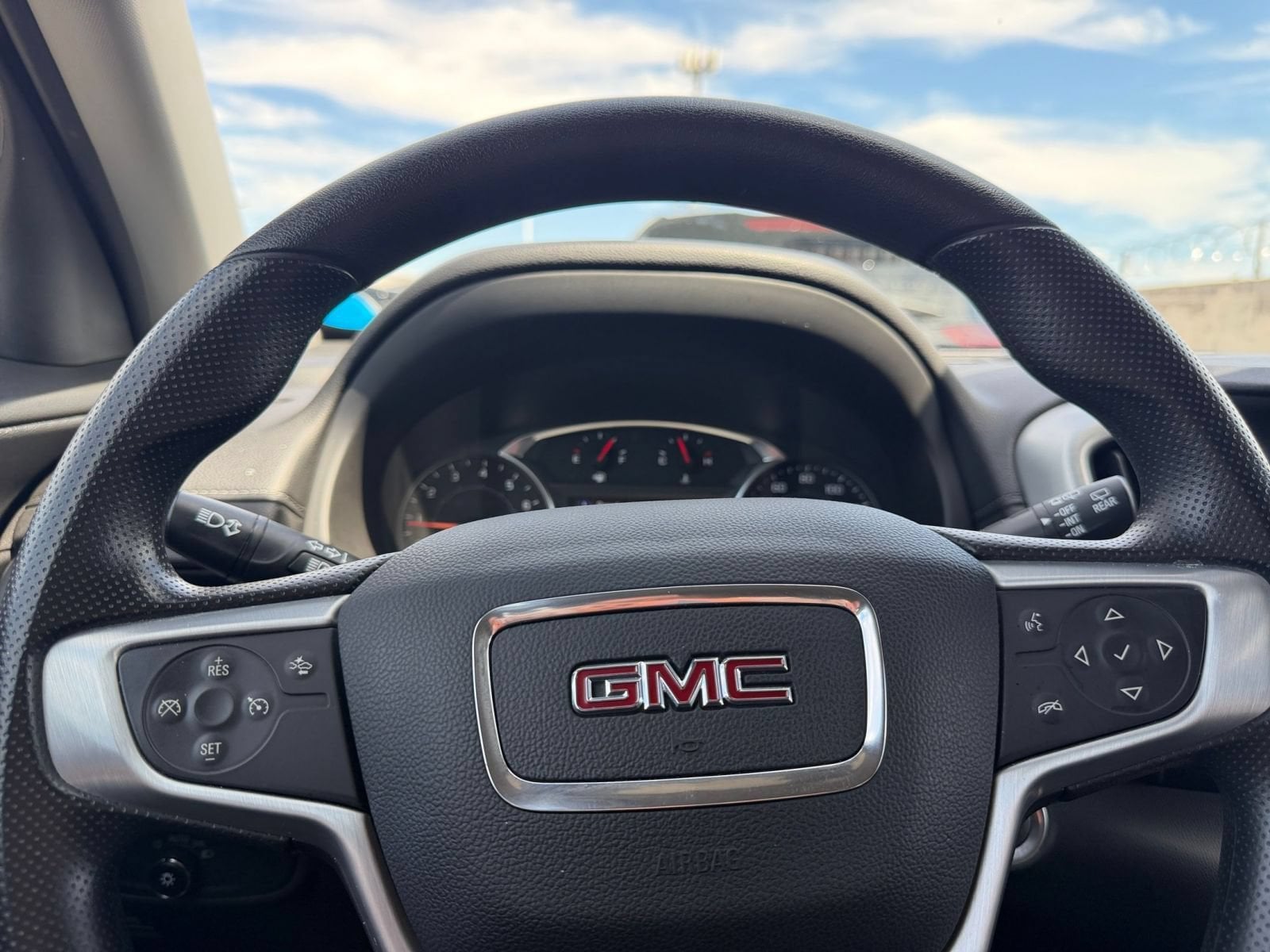 Thumbnail: 2024 GMC Terrain - 25