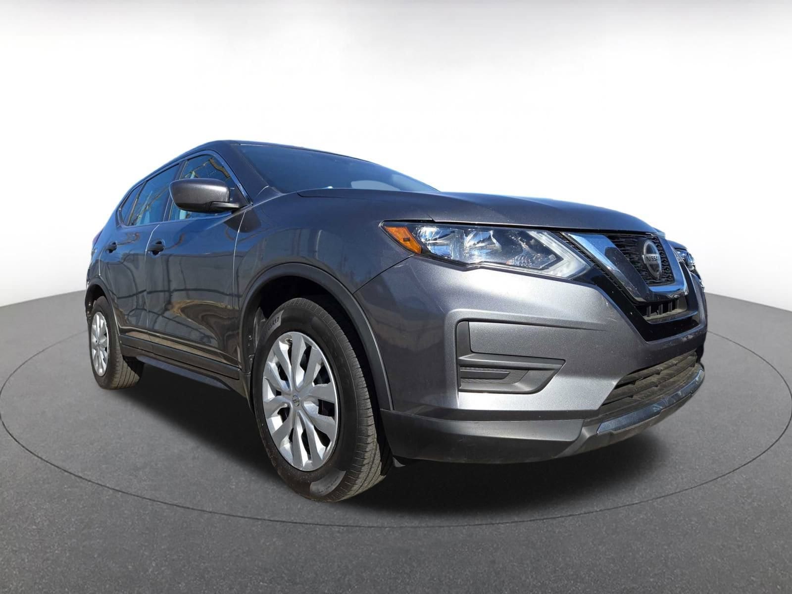 Thumbnail: 2020 Nissan Rogue - 1