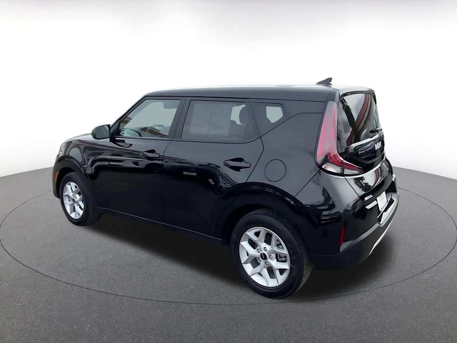 Thumbnail: 2025 Kia Soul - 10