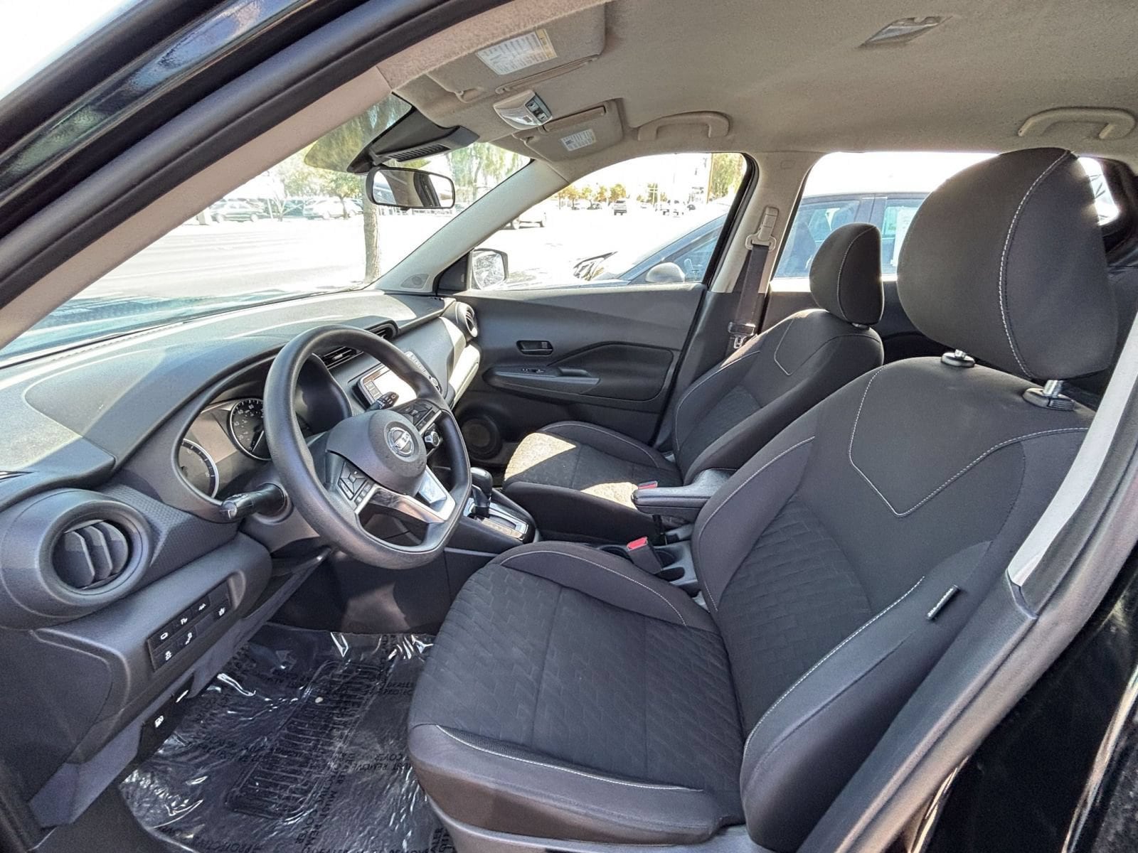 Thumbnail: 2021 Nissan Kicks - 34