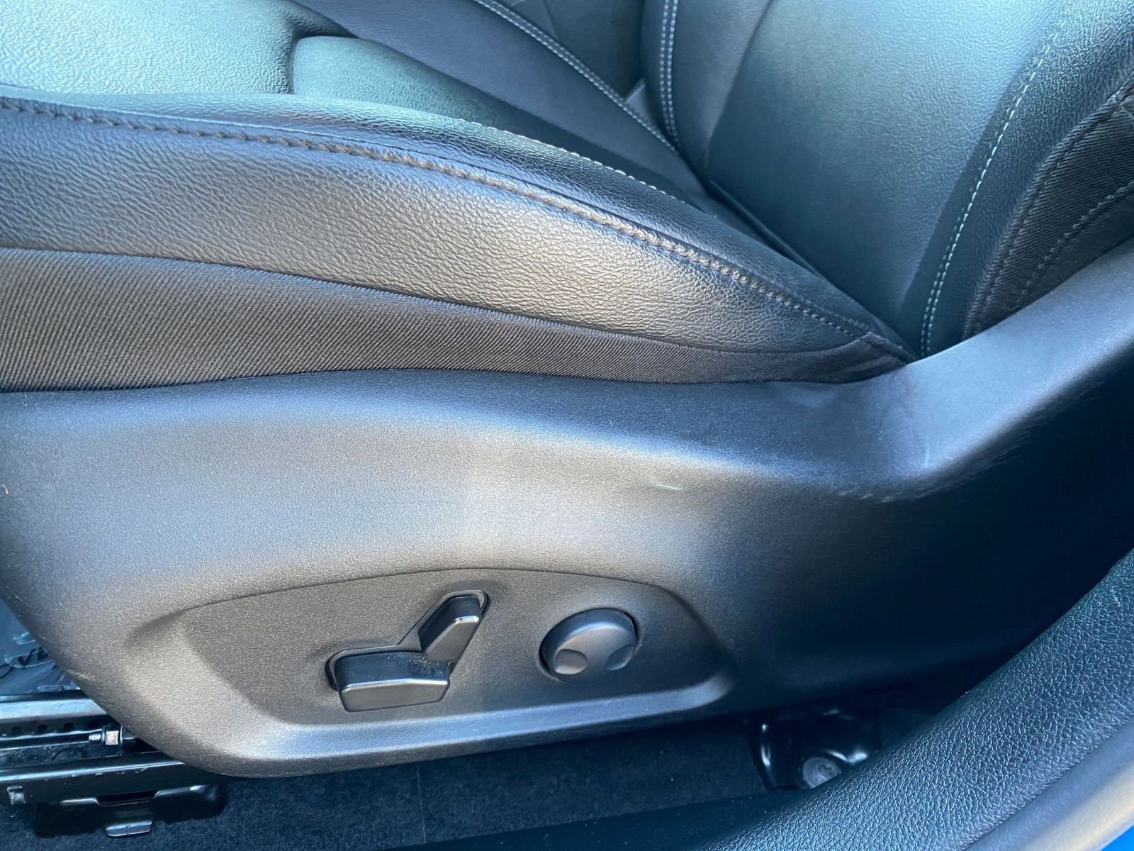 Thumbnail: 2025 Jeep Compass - 22