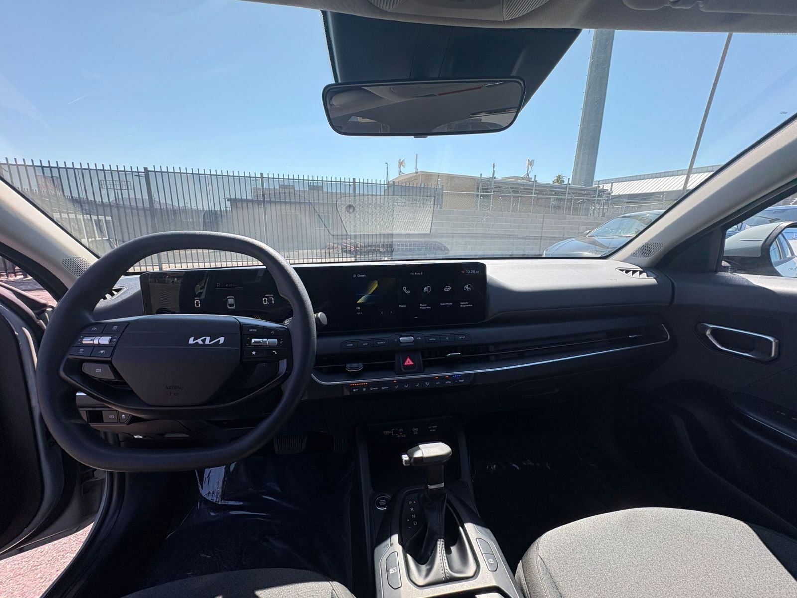 Thumbnail: 2025 Kia K4 - 32