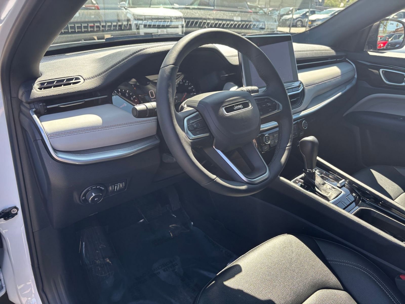 Thumbnail: 2025 Jeep Compass - 35