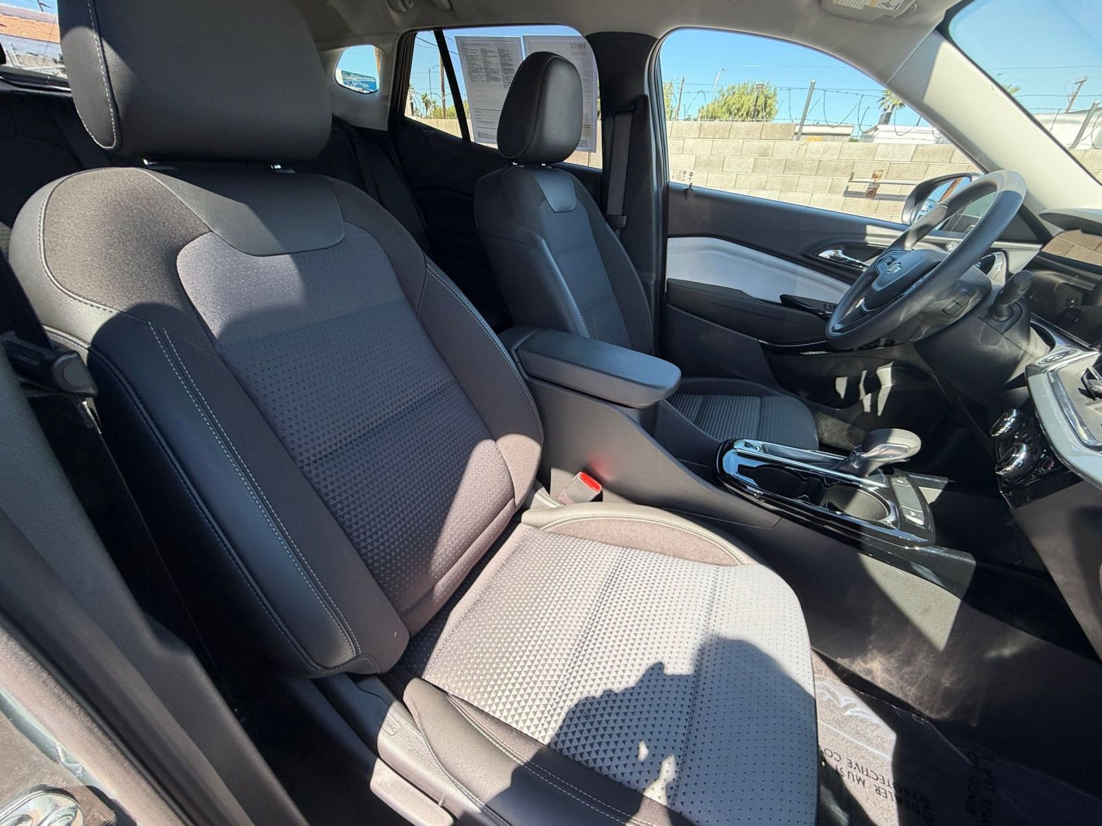 Thumbnail: 2025 Chevrolet Trax - 35