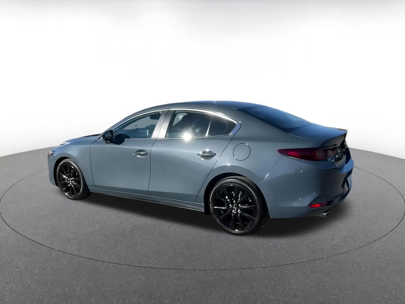 Thumbnail: 2025 Mazda Mazda3 - 10