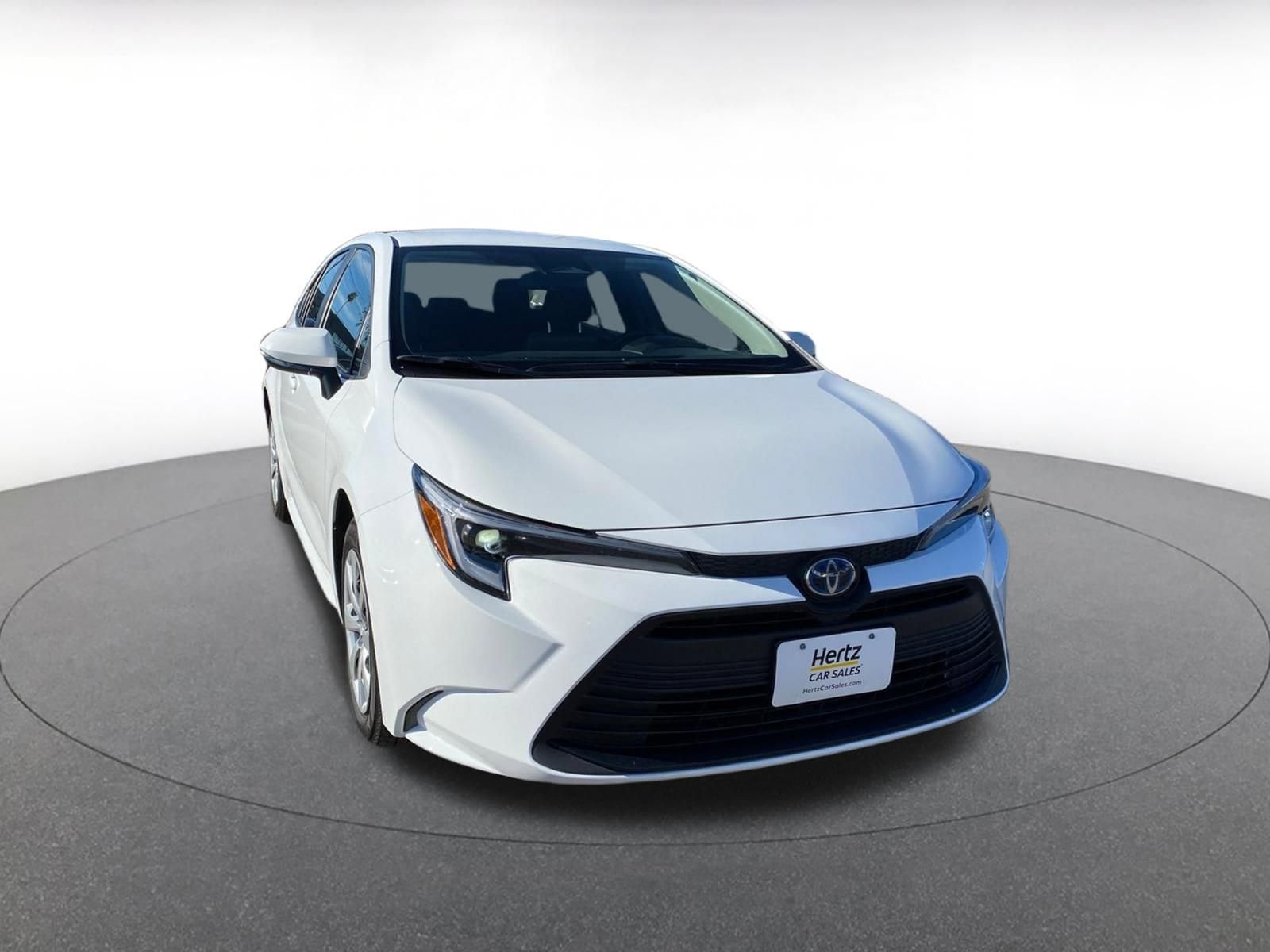 Thumbnail: 2025 Toyota Corolla - 1