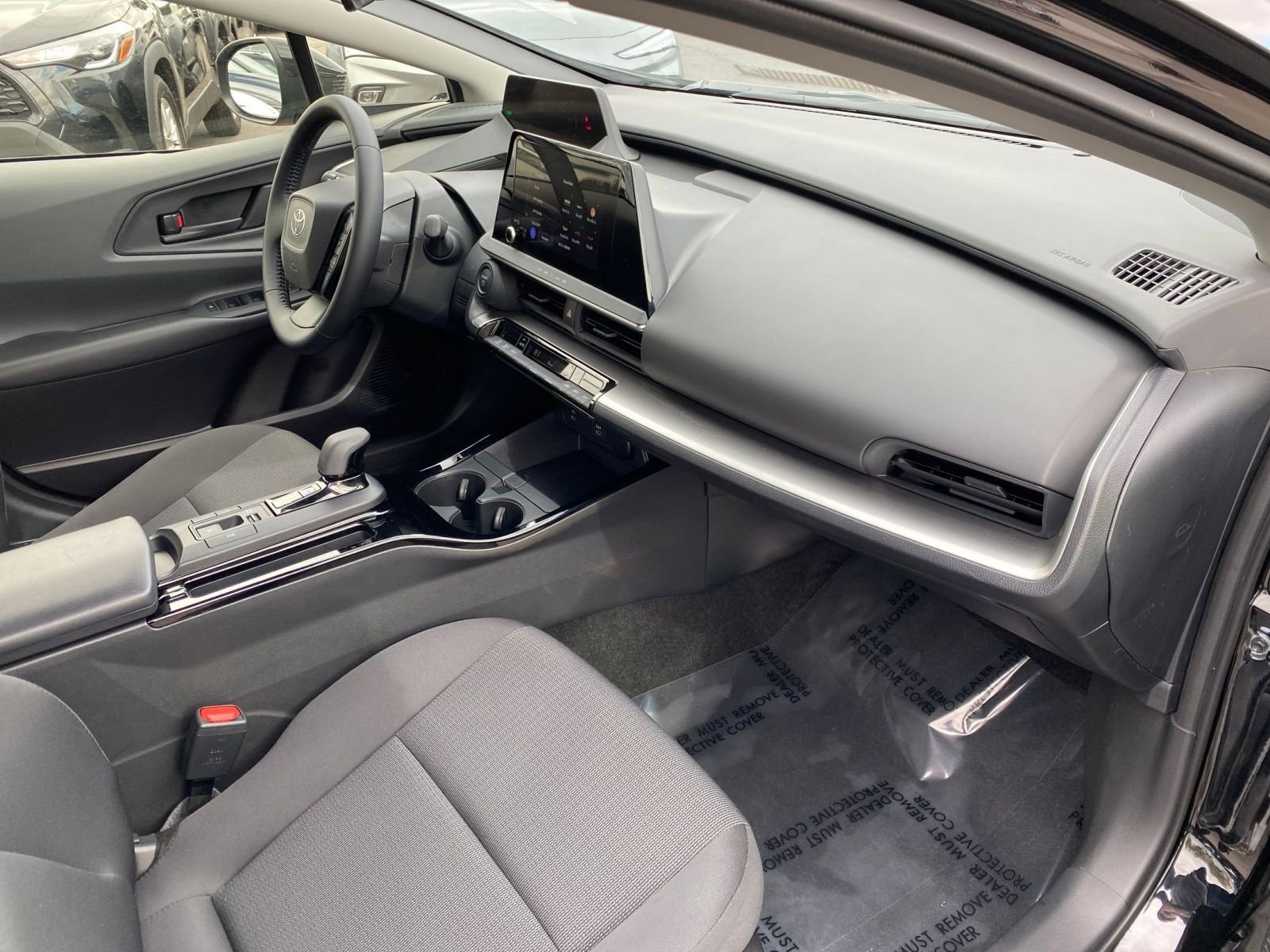 Thumbnail: 2025 Toyota Prius - 35