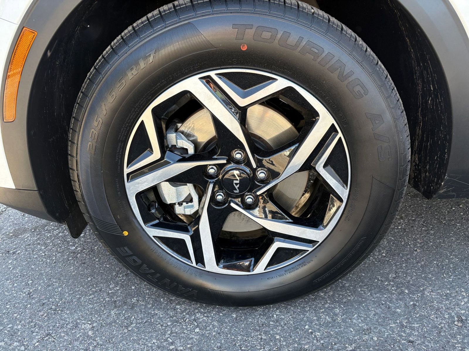 Thumbnail: 2025 Kia Sportage - 29