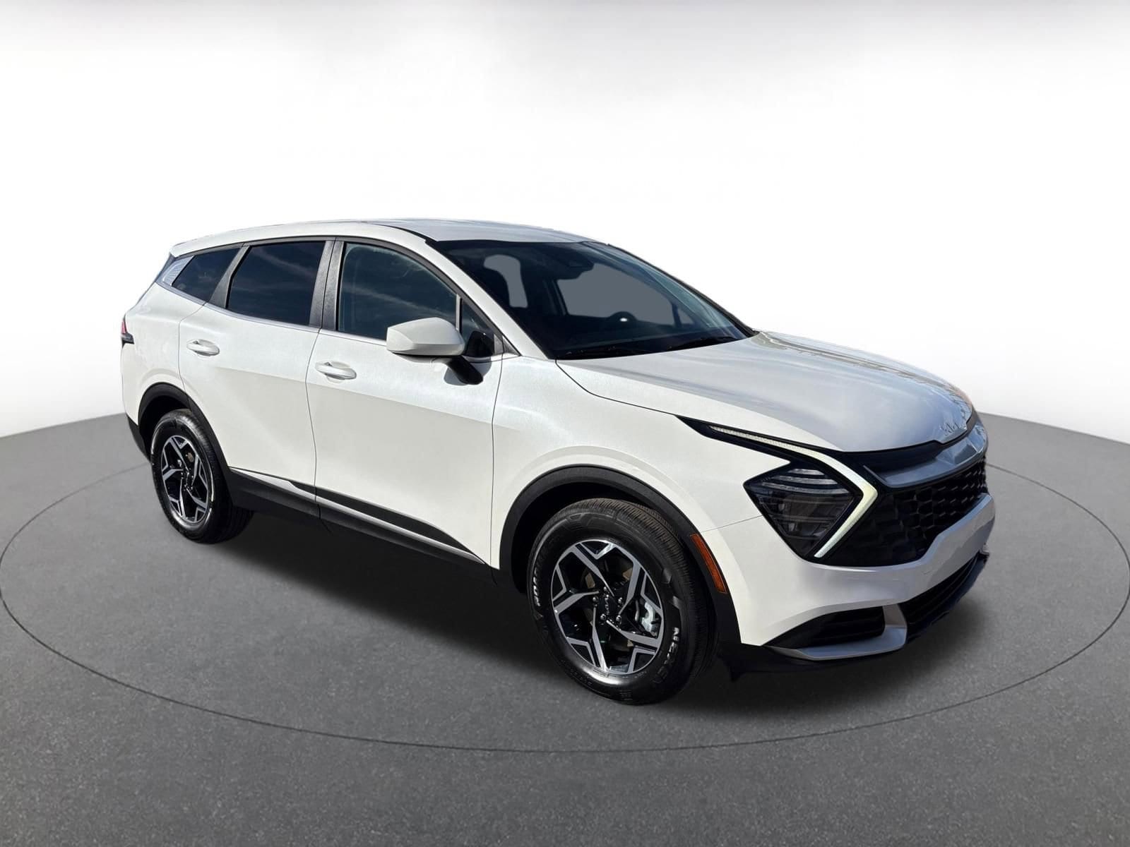 Thumbnail: 2025 Kia Sportage - 1