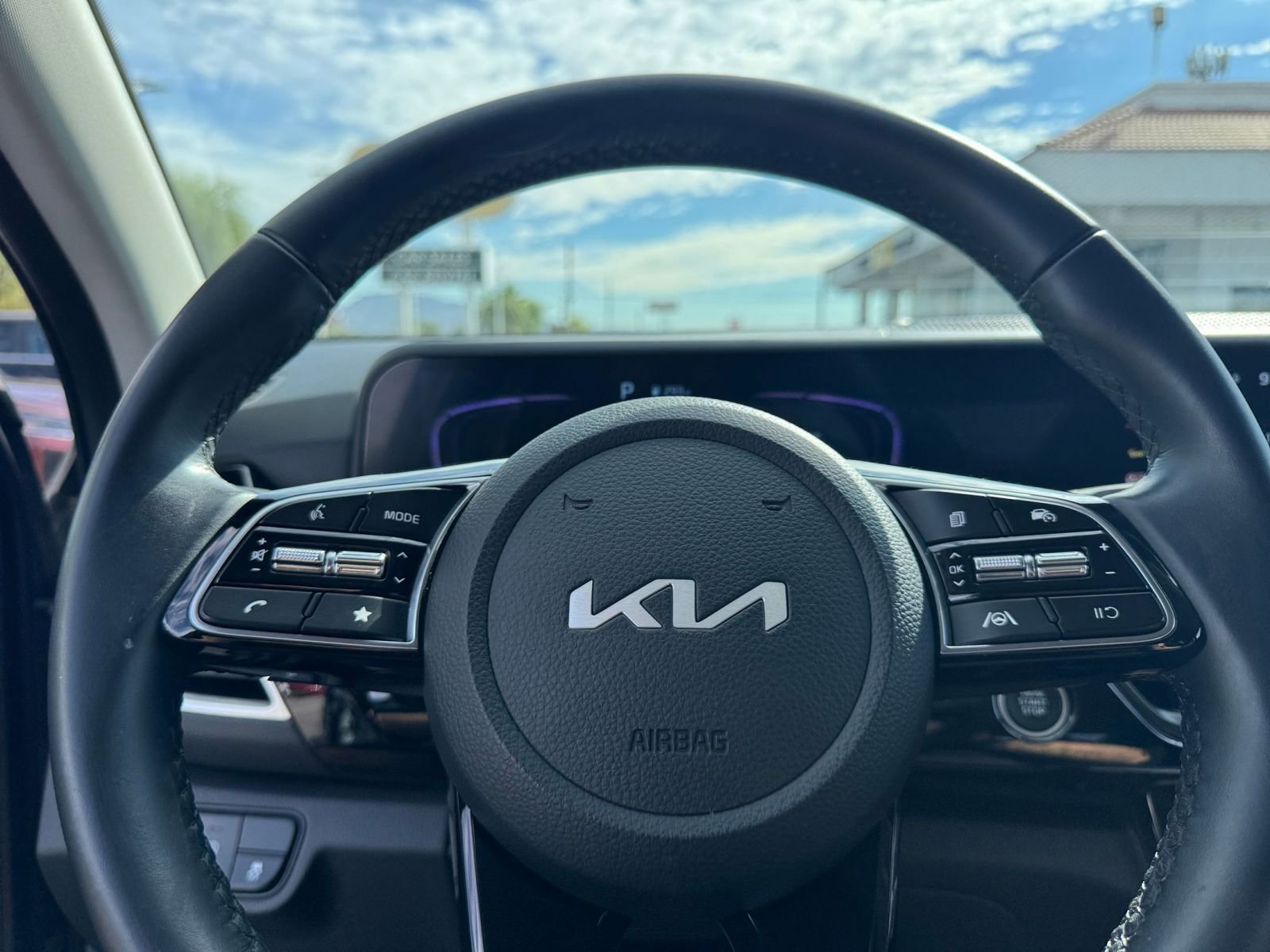 Thumbnail: 2025 Kia Seltos - 25