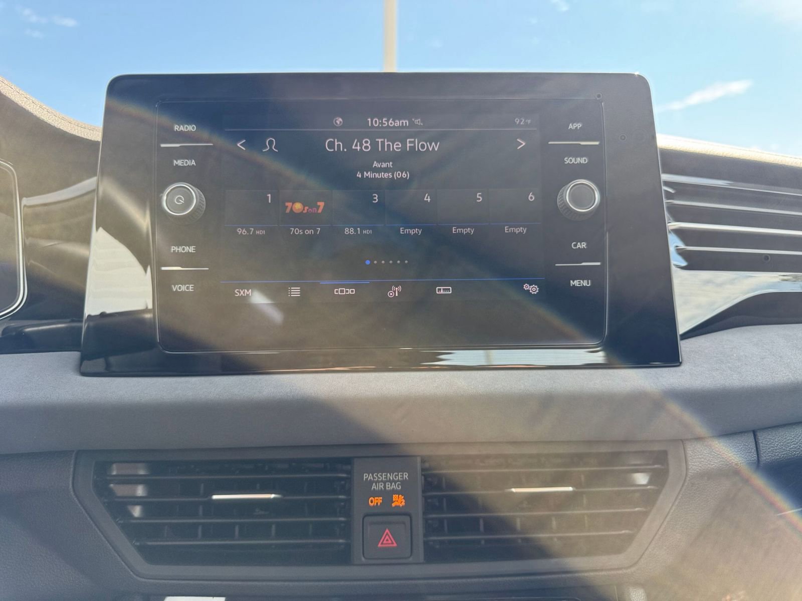 Thumbnail: 2025 Volkswagen Jetta - 18